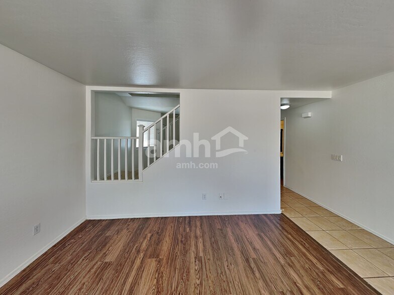 Building Photo - 6922 E Lush Vista Vw