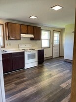 Building Photo - 2 McNally Ter