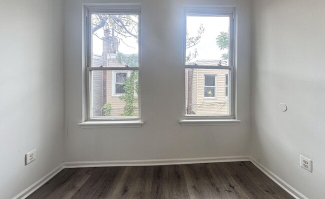 Building Photo - 1641 S 53rd St