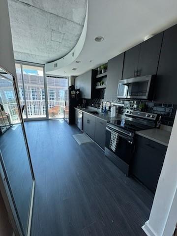 Building Photo - 400 W Peachtree St NW