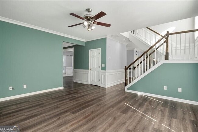 Building Photo - 4220 Hunters Green Way NE