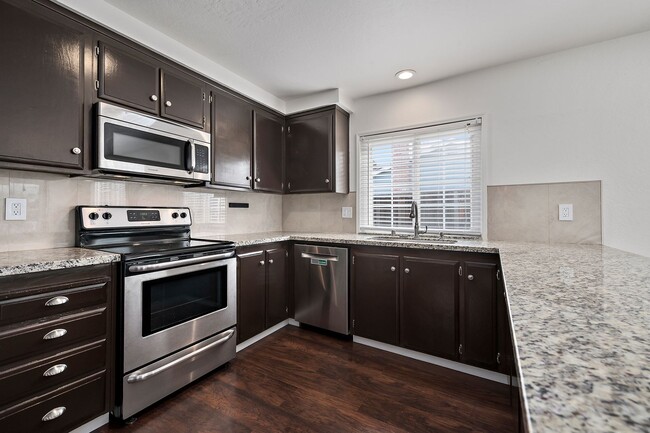 Building Photo - Santa Teresa 4BD/2BA Home with Open Floorplan