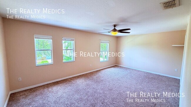 Building Photo - 10263 Malpas Point
