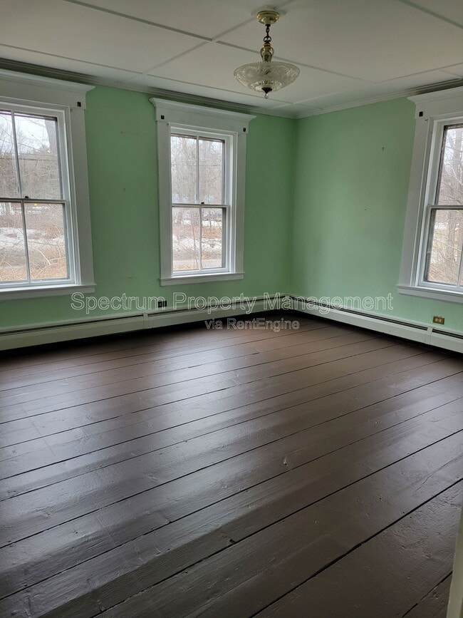 Building Photo - 60 Old Waterville Rd
