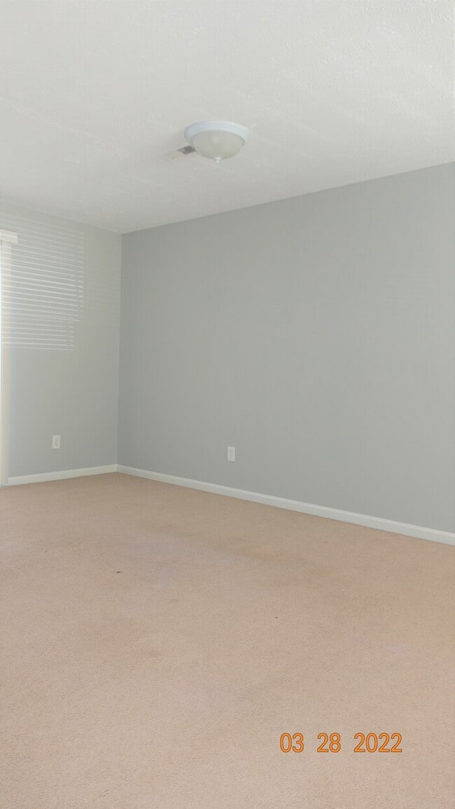 Building Photo - 5723 Aftonshire Dr