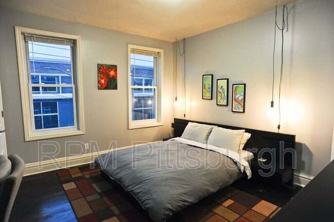 Building Photo - 4016 Willow St