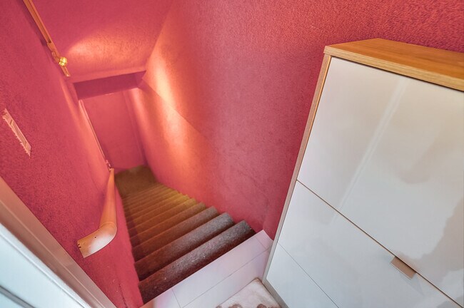 Building Photo - 1128 22nd St