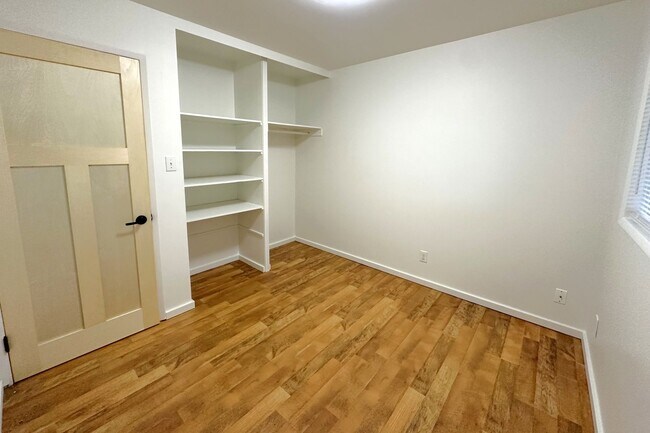 Building Photo - Great house in prime location now available, wont last long!