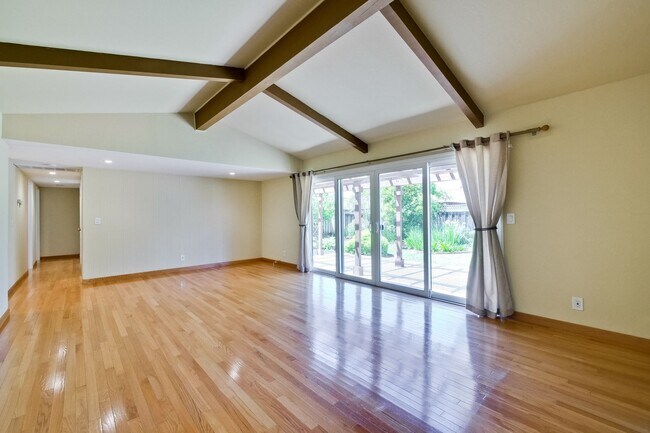 Building Photo - Charming Updated 4 Bedroom Home in Santa Clara with Expansive Backyard and Fruit Trees.