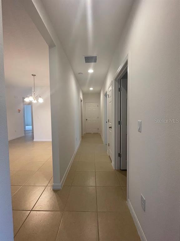 Building Photo - 5566 Sabal Dr