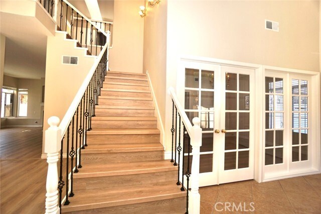 Building Photo - 39732 Via Las Palmas