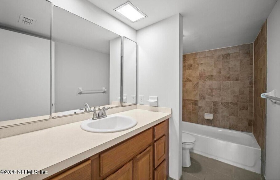 Building Photo - 7749 Las Palmas Way