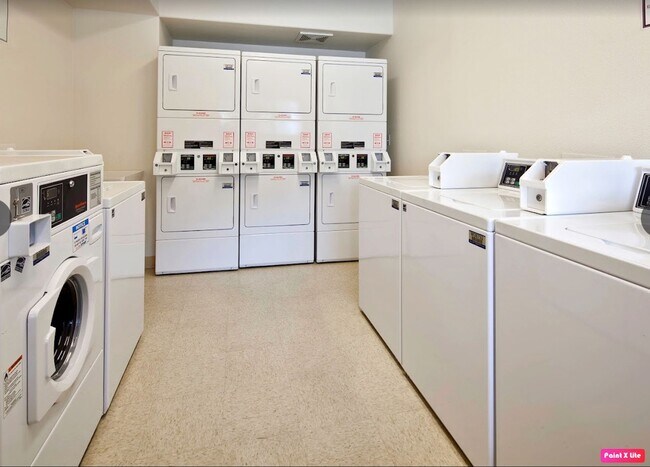 Building Photo - Shasta Courtyards