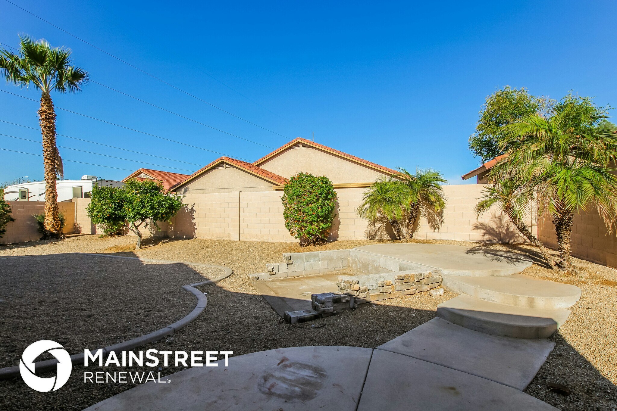 Building Photo - 1210 E Rosemonte Dr