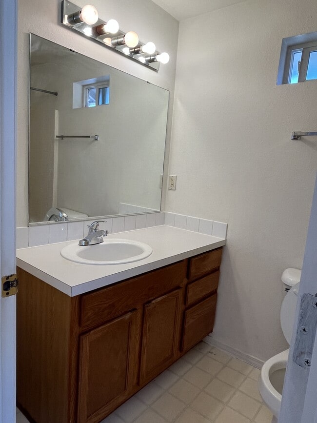 Building Photo - 4308 SE 138th Pl