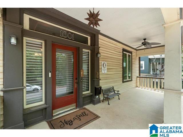 Building Photo - 1801 11th Pl S