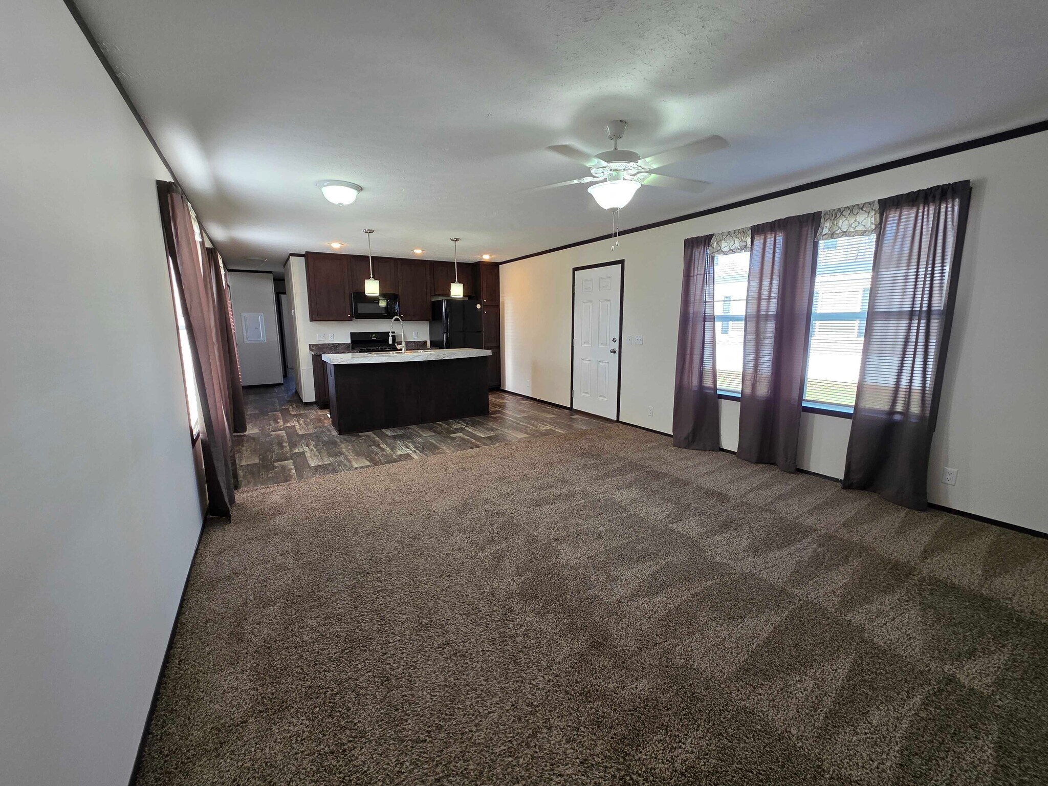 Building Photo - 3727 Birch St