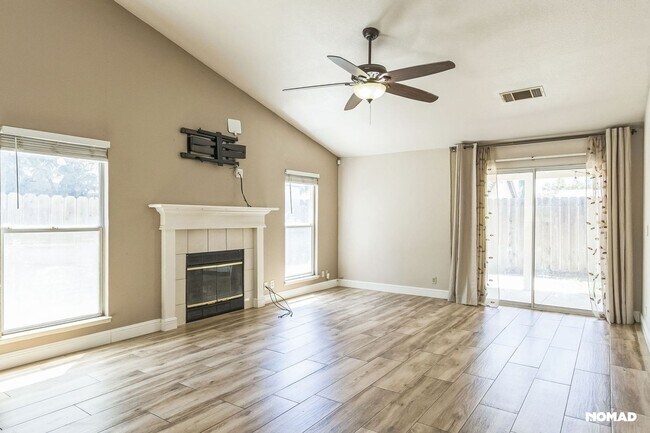 Building Photo - Discover unrivaled Quality & Community in ...
