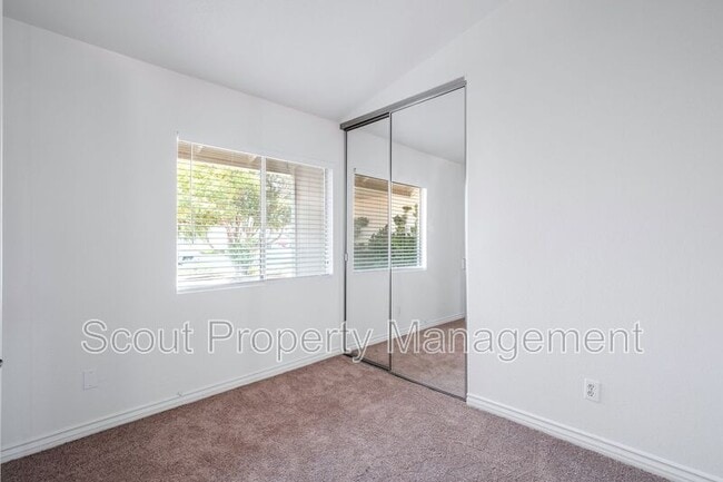 Building Photo - 42385 Agena St