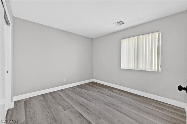 Building Photo - 3270 Cherum St