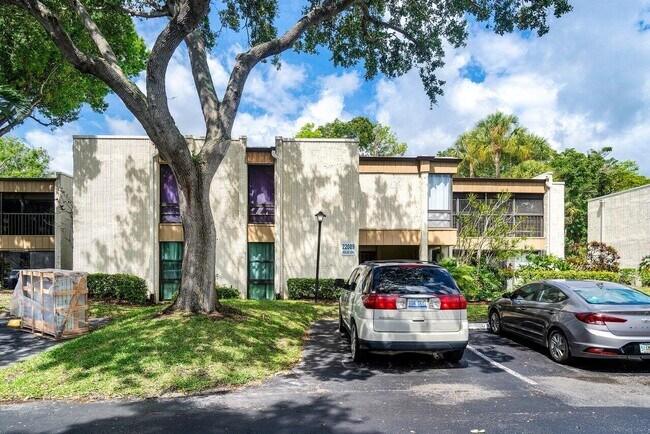Building Photo - 22089 Cocoa Palm Way