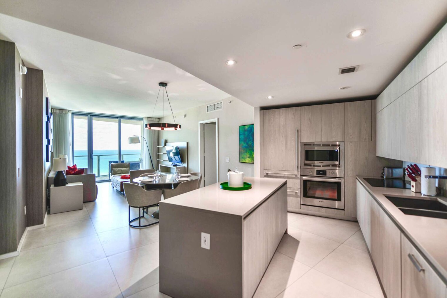 Building Photo - 4111 S Ocean Dr