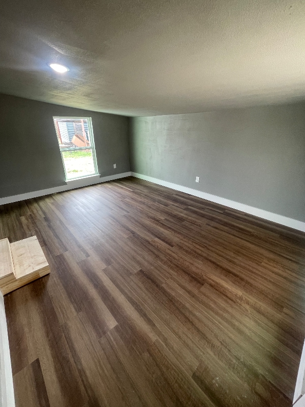 Building Photo - 258 Carroll Dr