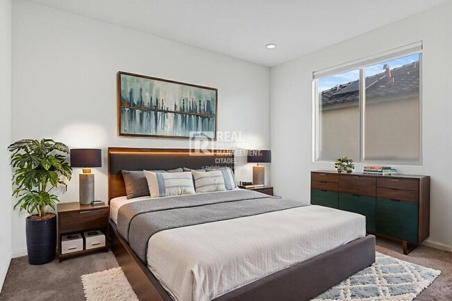 Building Photo - 3657 Bearberry Ave