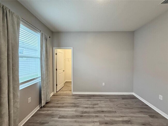 Building Photo - 7620 Stonebrook Cir