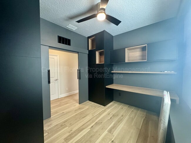 Building Photo - 3615 Voyager Ln