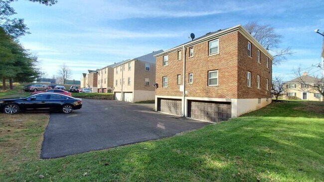 Parking Lot - 58 Gorman Ln