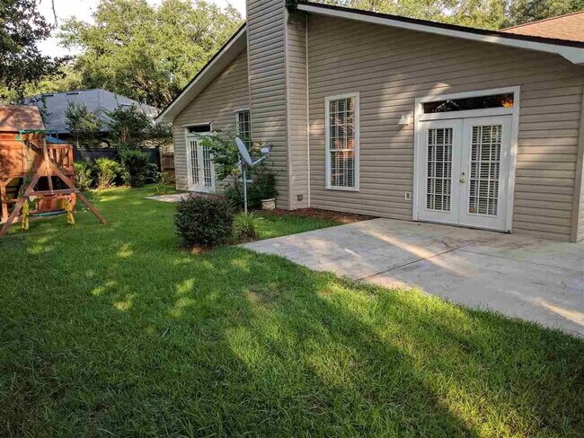 Building Photo - Stunning 3-Bed, 2-Bath Home in the Heart of Killearn Estates!