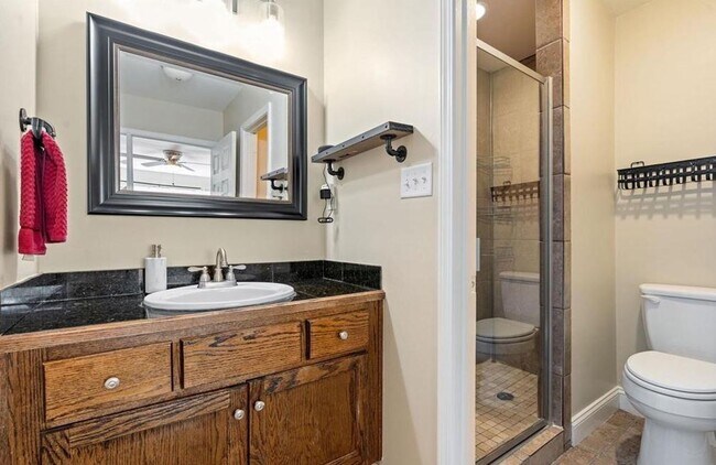 Building Photo - 102 Cambrian Way