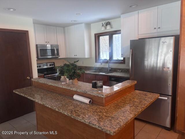 Building Photo - 7 Lisa Ln