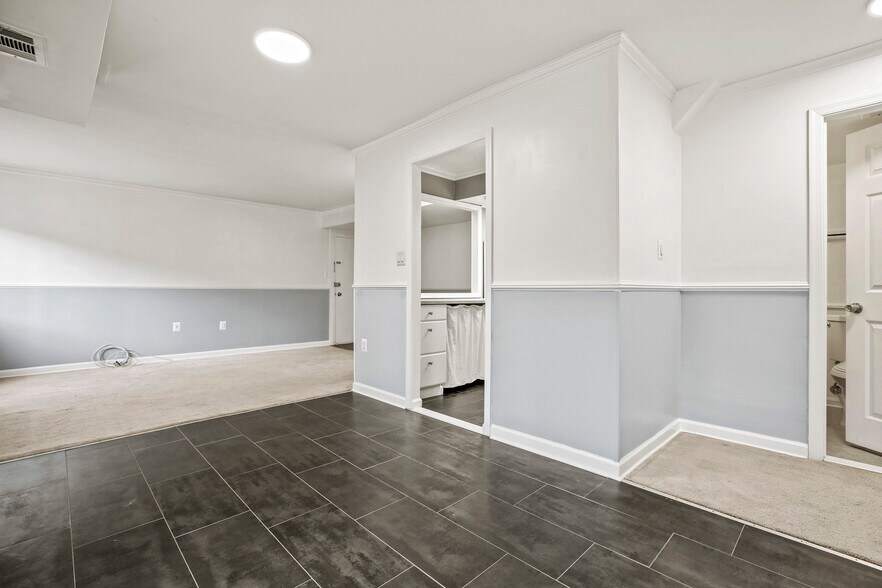 Dining room - 5105 Crossfield Ct