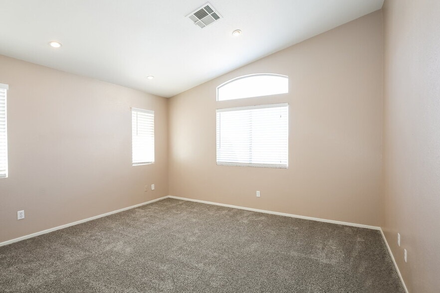 Building Photo - 6620 Trout Peak Way