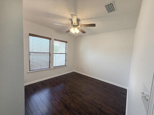 Building Photo - 436 Bostwick Cir