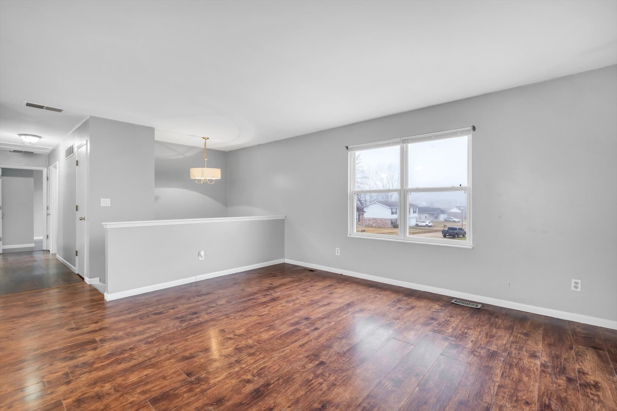 Building Photo - 2534 Millvalley Dr