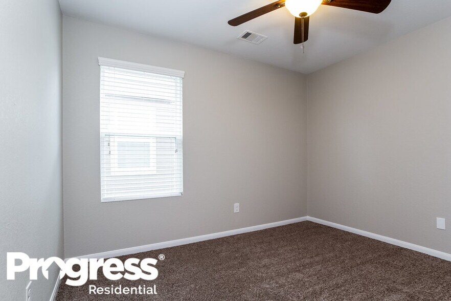 Building Photo - 21223 Fox Orchard Ct
