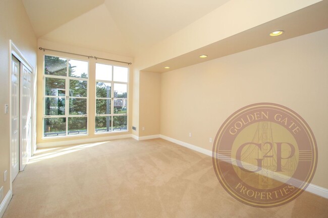 Building Photo - Twin Peaks - 2 BR, Office, 2.5 BA Townhome...