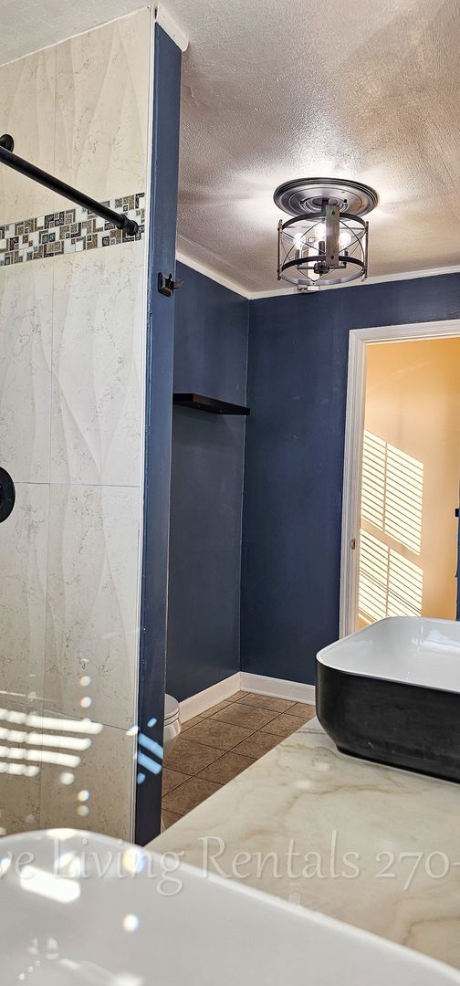 Building Photo - Stunning River & Mountain Views in South Pittsburg, Tennessee