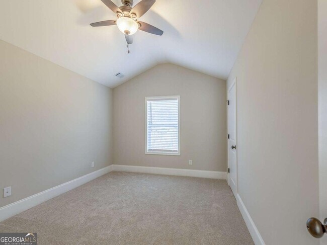 Building Photo - 4210 Old Cherokee St