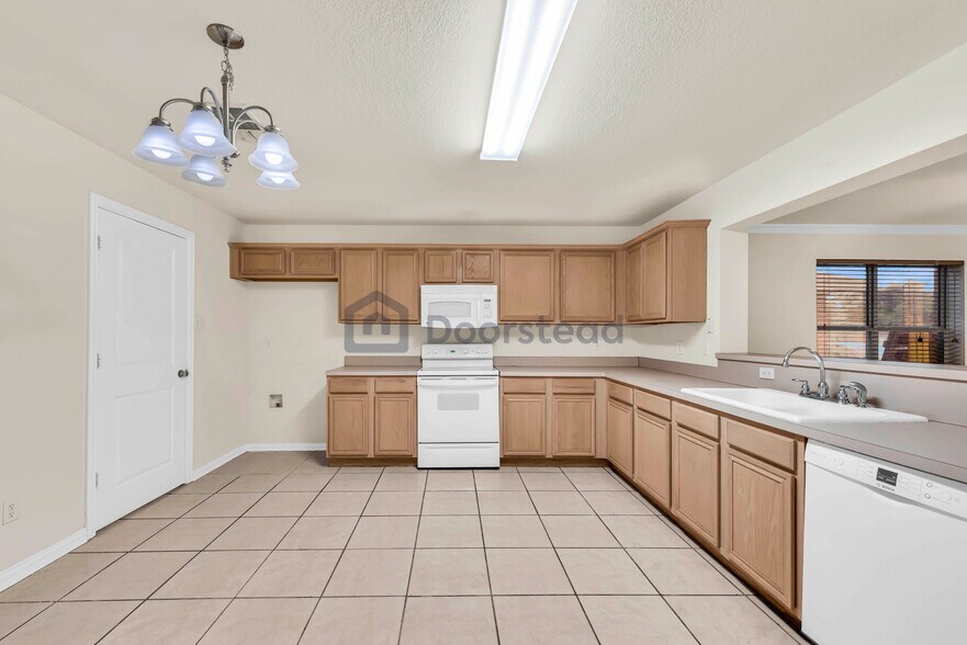 Building Photo - 972 Tennessee Trl