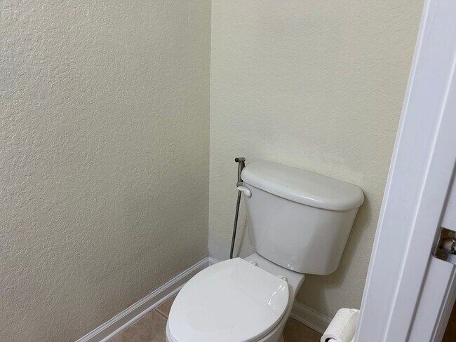 Building Photo - 3497 Shallot Dr