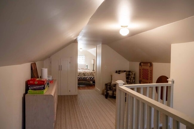 Building Photo - 1806 W Main St