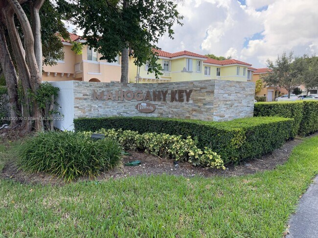 Primary Photo - 10441 Mahogany Key Cir