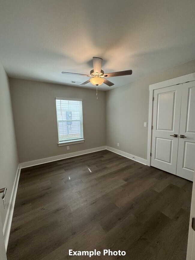 Building Photo - 117 Brawley Villas Pl