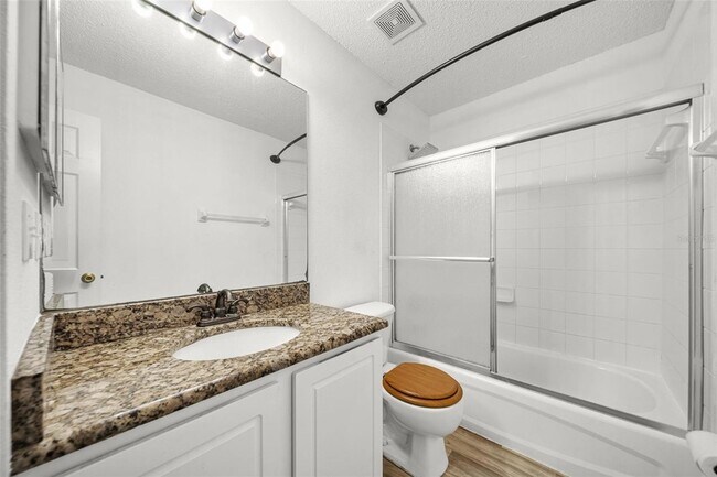 Building Photo - 18171 Paradise Point Dr