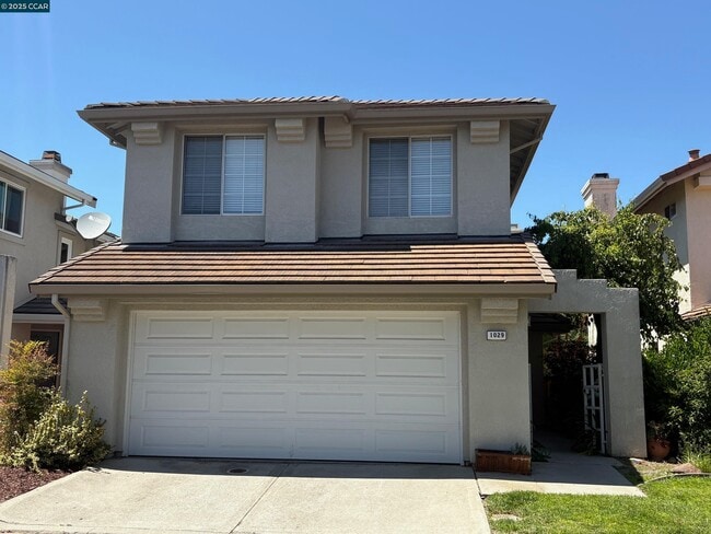 Primary Photo - 1029 Lakeridge Pl