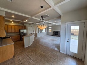 Building Photo - 3722 E Avocet Way